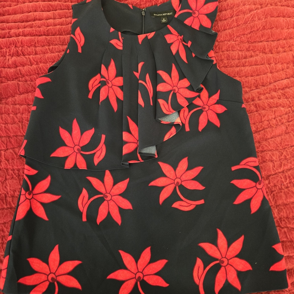 Banana Republic Navy and Red Floral Blouse